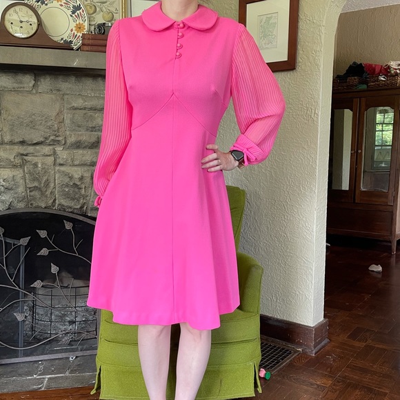 Vintage Dresses & Skirts - 1970s Flamingo Pink Crinkle LongSleeve Party Frock